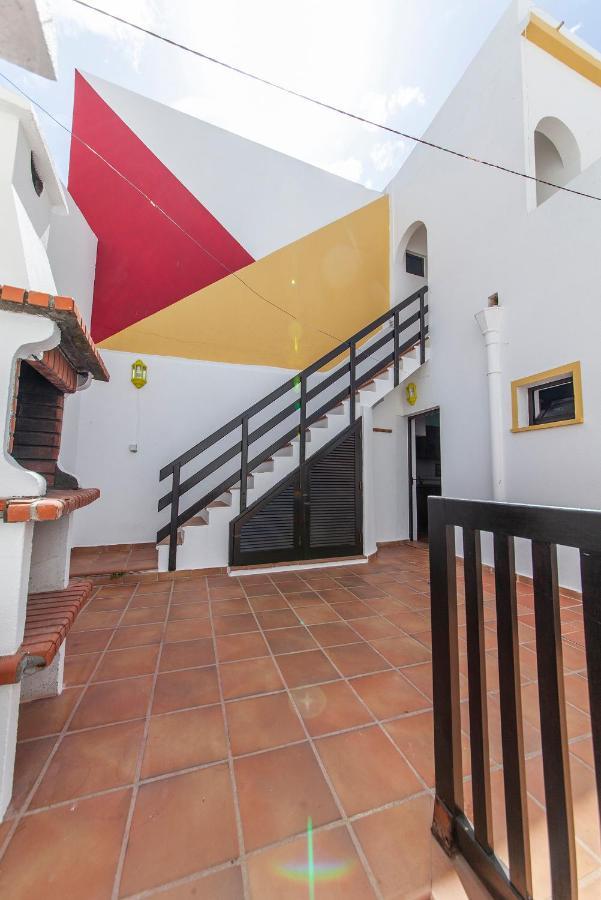 J - Casa Do Farol Guesthouse Лагос Екстериор снимка