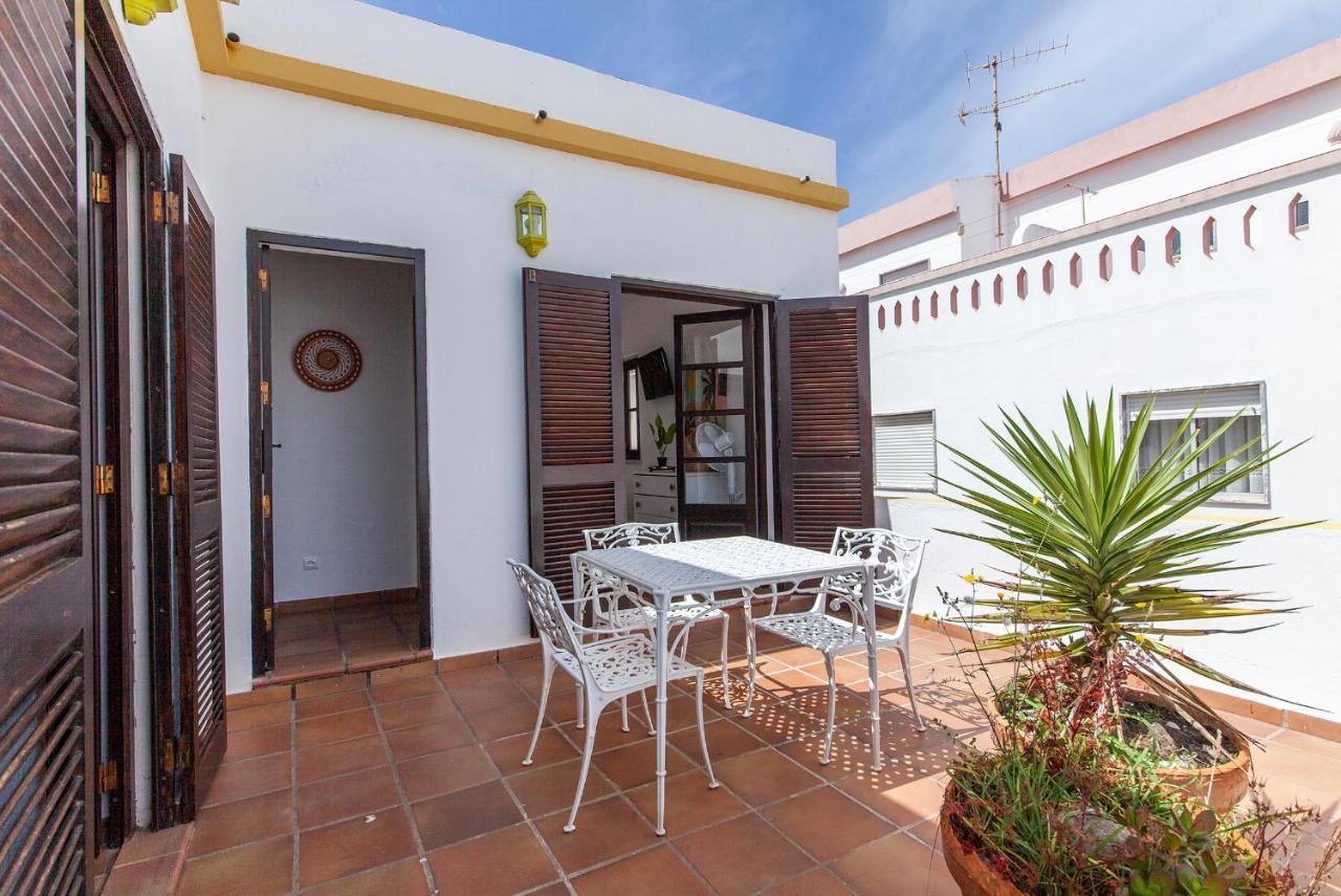 J - Casa Do Farol Guesthouse Лагос Екстериор снимка