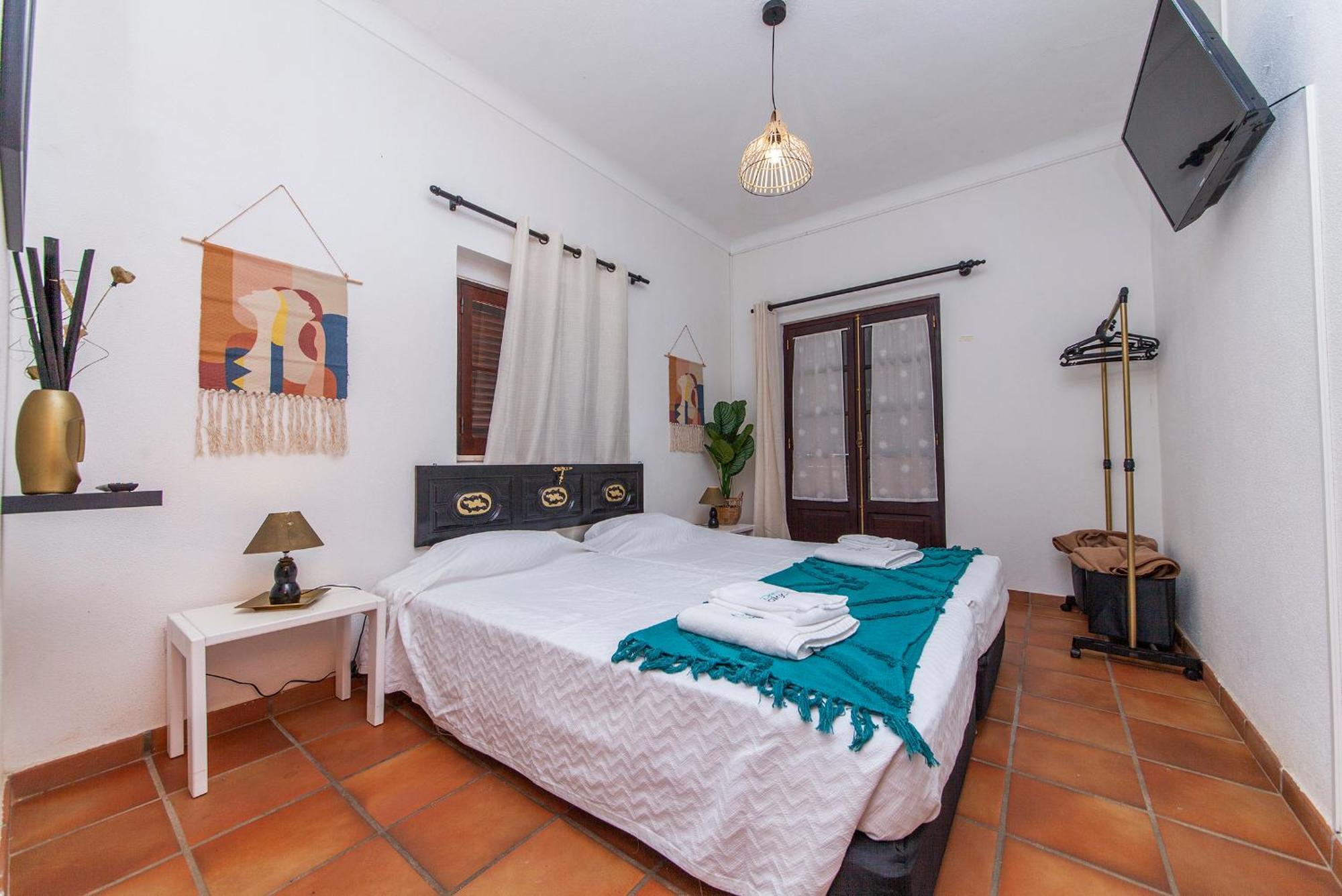 J - Casa Do Farol Guesthouse Лагос Стая снимка